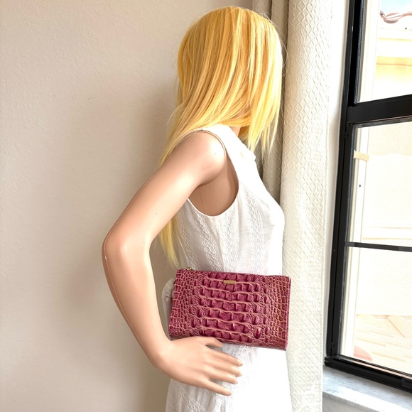 Brahmin Wristlet/Clutch - Picture 7 of 7